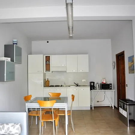 Francoise Apartman
